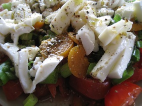 Tomate - Physalis - Mozzarella - Salat "Gertraude"